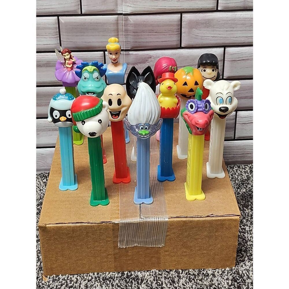 Pez dispenser Lot #A92